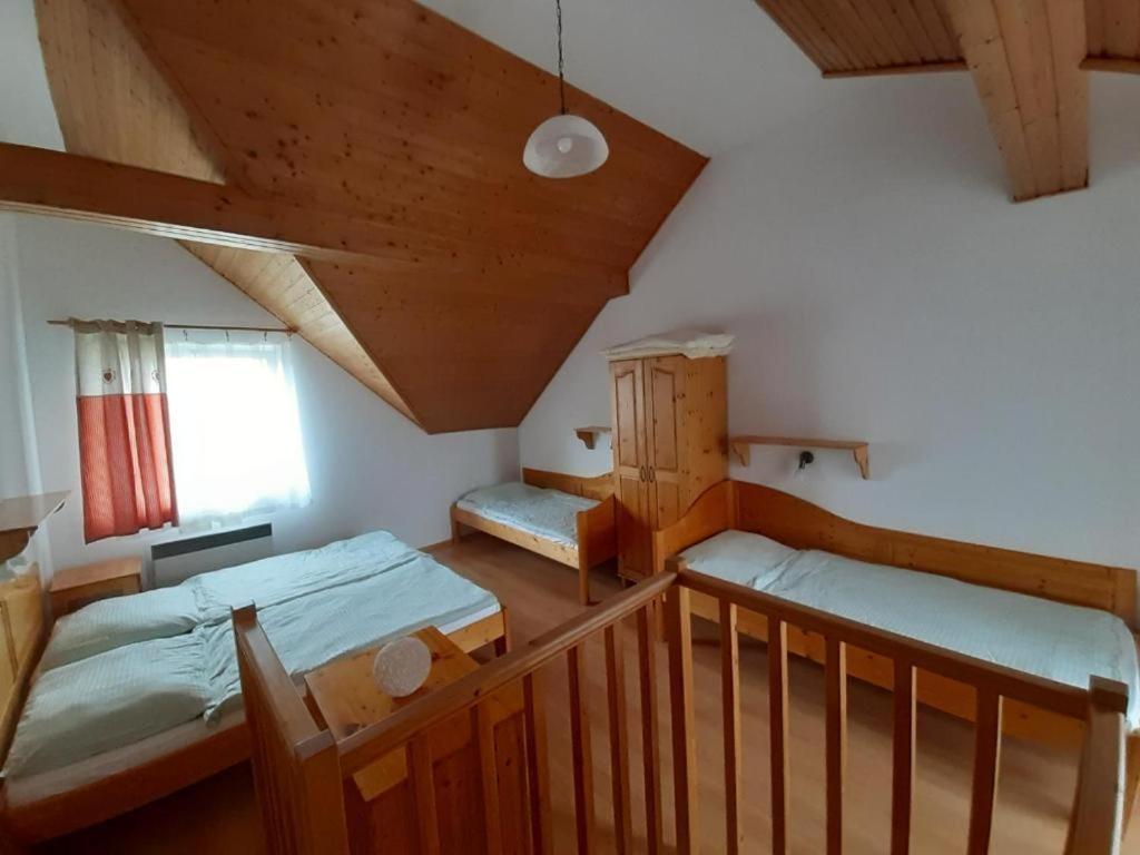 Tatralandia - Apartman Zoja ลิฟตอฟสกีมิคูลาช ภายนอก รูปภาพ
